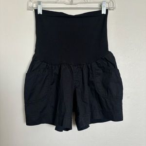 Motherhood Maternity Shorts in Black Size Small NEW Cotton Stretch Belly Band